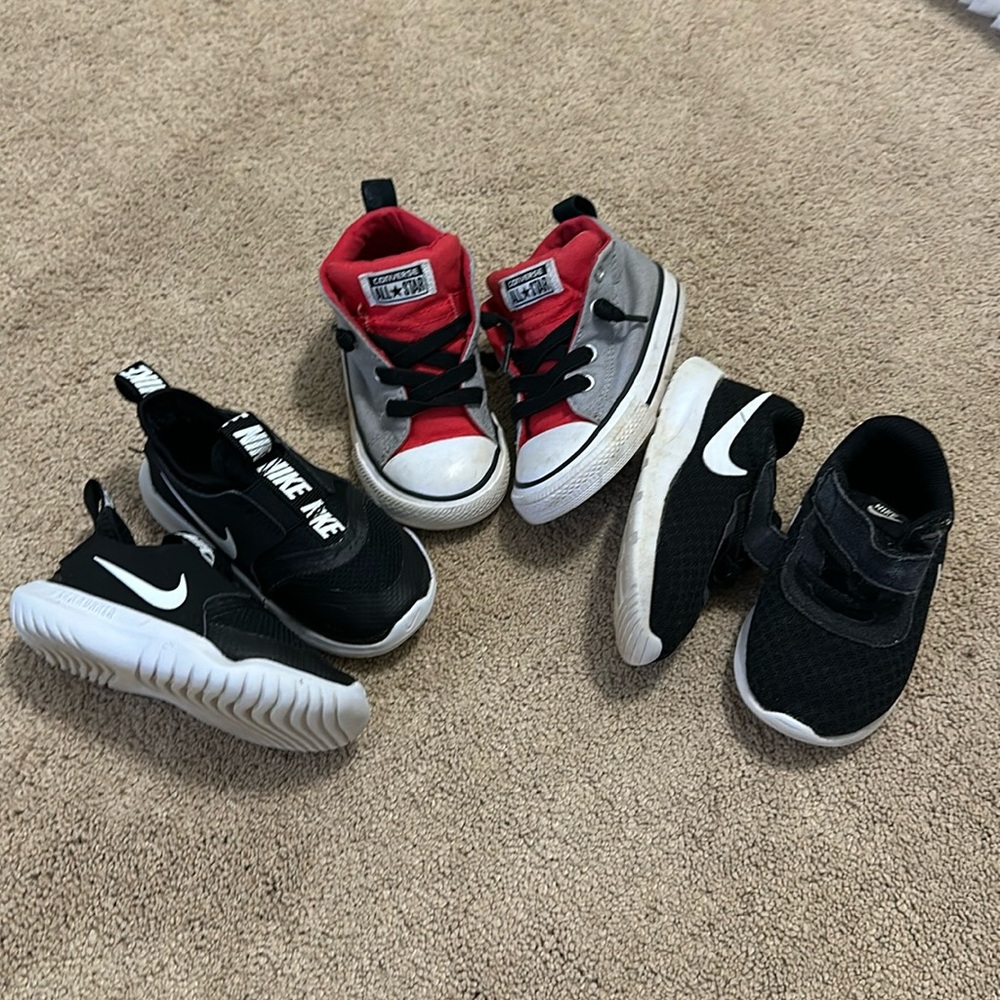 Size 7 Toddler shoe LOT VGUC